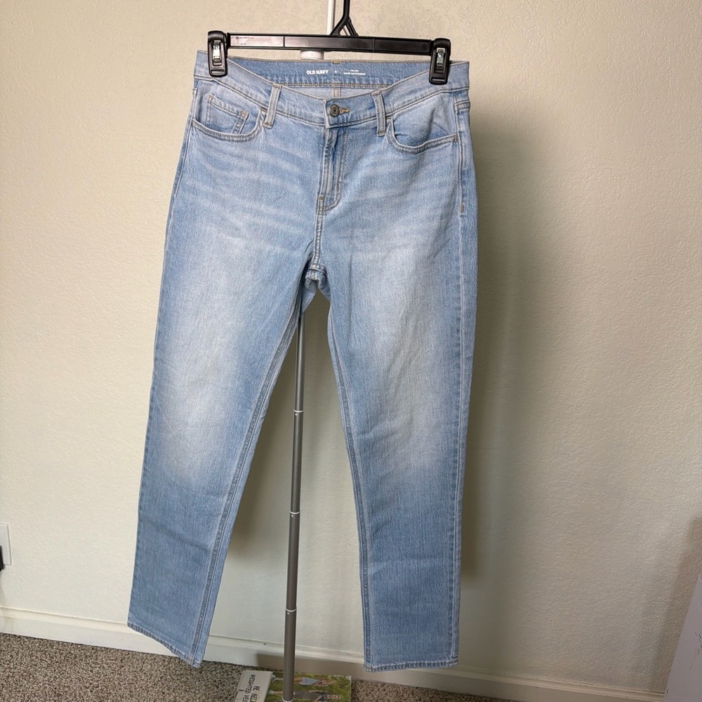 Old Navy Light Wash Wow Boyfriend Jeans - Pale Blue